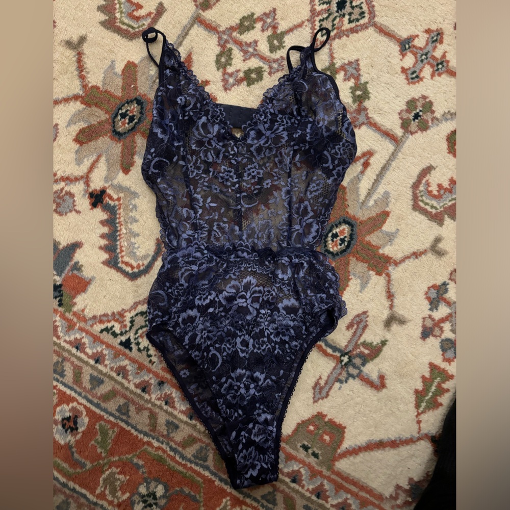 Savage X Fenty lingerie body suit small